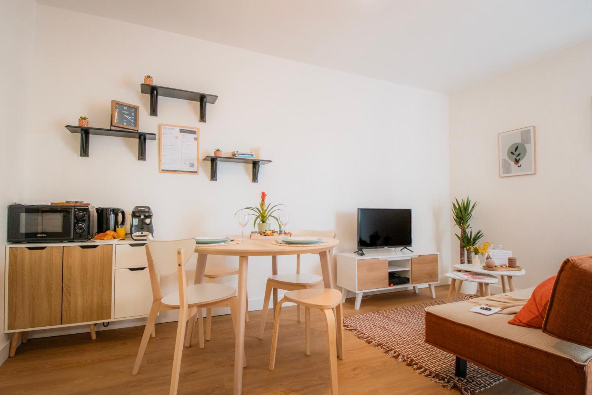 Appartement Le Cosy Memorial - Parking - By Primo Conclergerie Caen